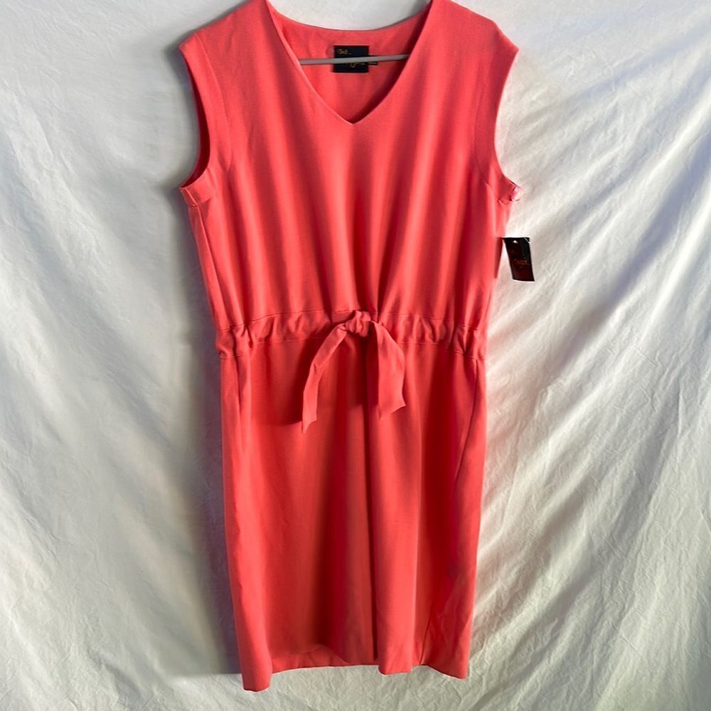 Coral sleeves adjustable waist shift dress